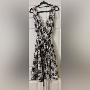 Tommy Bahama 100% Cotton Daisy Wrap Dress